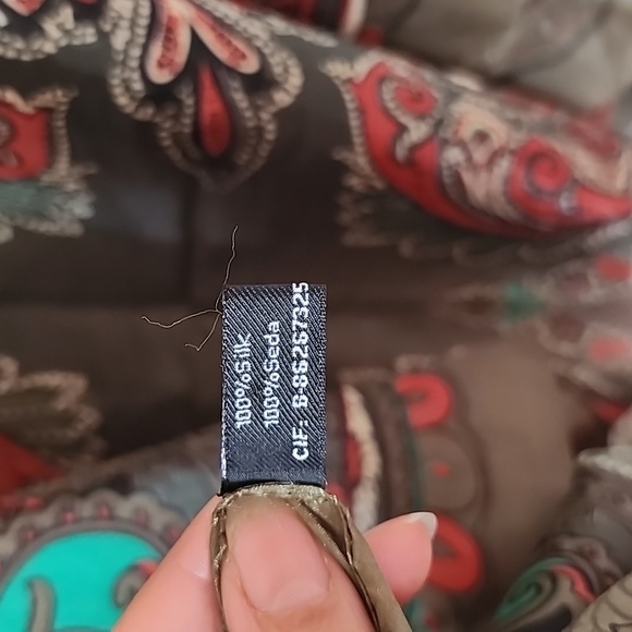 100% silk women scarf - Picture 3 of 3